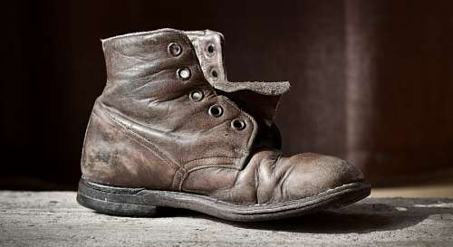calzada Zapatos viejos