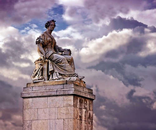 paris Escultura Abundantia 