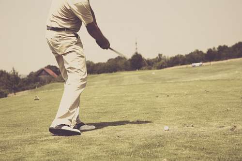 precision Hombre jugando golf