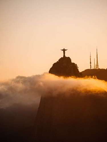leopardo Cristo Redentor en Rio de Janeiro, Brasil