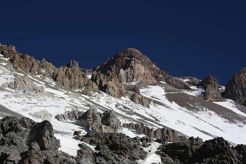 montanas nevadas Paisaje nevado en Mendoza, Argentina