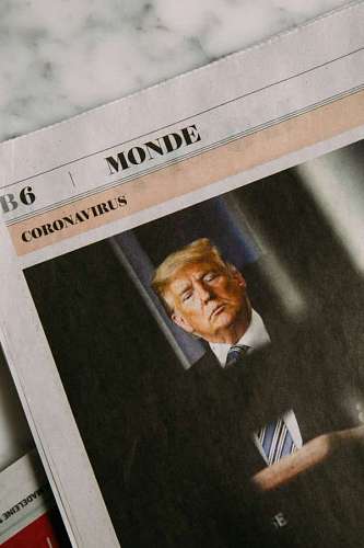 informacion Periódico con la imagen de Donal Trump