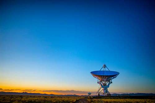 telescopio Antena satelital 