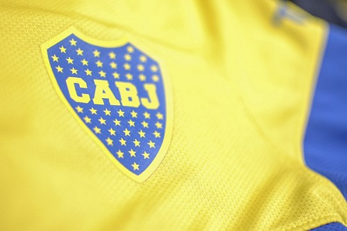 camiseta Boca Juniors Escudo