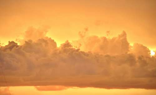 rojizo Tormenta