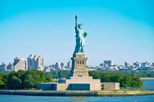 Vista de Ciudad de Nueva York y Estatua de la Libertad