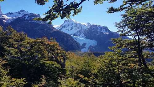 hermoso paisaje con montañas en El Chaltén,Santa Cruz,Argentina.