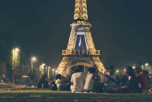 socializar Torre Eiffel, Paris, Francia
