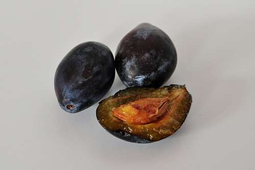 carpa ciruela, ciruelas, fruta, frutas, tres, mitad, cor