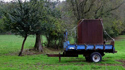 carga Remolque en el campo
