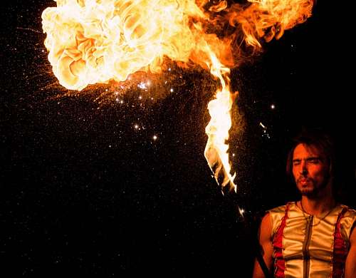 Malabares con fuego