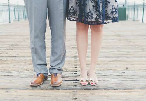dos personas Pareja elegante vista de frente
