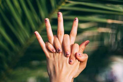 salon Uñas nude