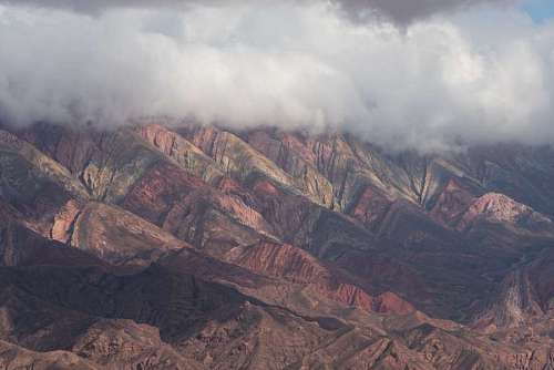 lugar turistico Colinas de colores Hornocal en Jujuy, Argentina