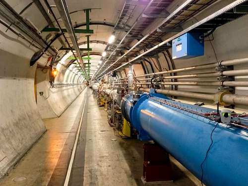 ligero LHC, Colisionador de Hadrones
