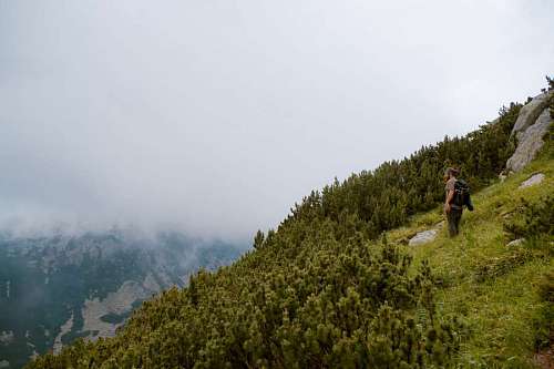 Hombre en la montaña
