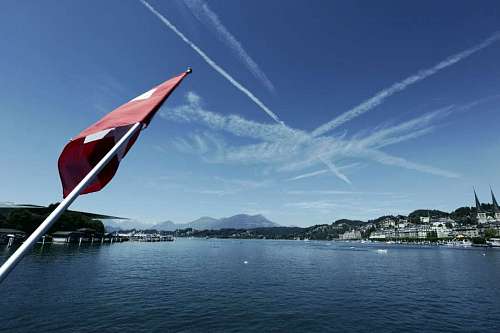 suizos El hermoso país de Suiza tiene magníficas vistas.