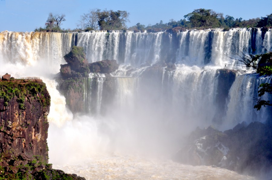 Argentina, Misiones, Cataratas, Iguazu, Parque Nacional, Cataratas del Iguazu, Brasil, Cascada, Caida, Agua, Selva, Maravilla, Mundo, Lugar turistico, Turismo, 