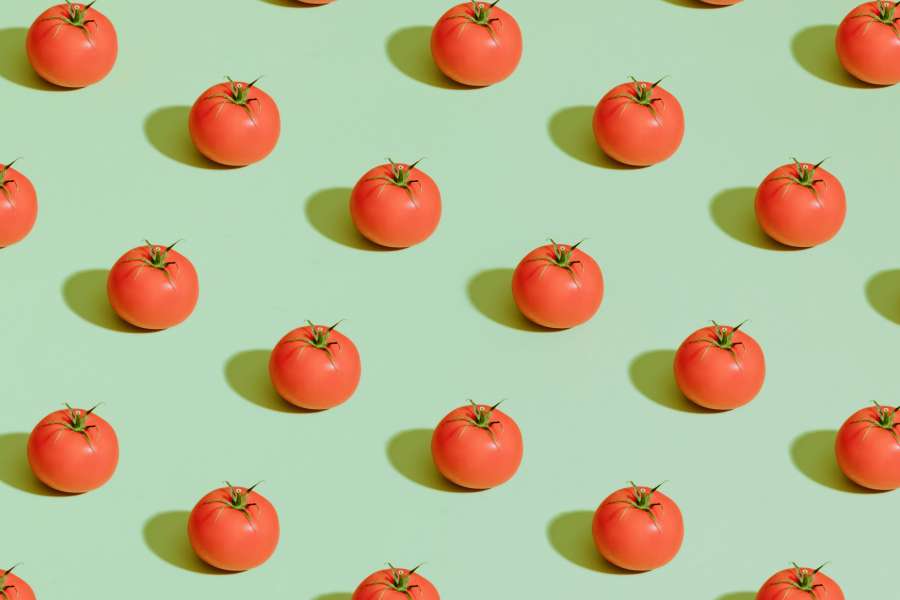 tomate, maduro, fondo, fresco, vegetal, rojo, orgánico, saludable, primer plano, crudo, vegetariano, grupo, verde, aislado, ingrediente, macro, naturaleza, planta, jugoso, hoja, agricultura, blanco, natural, color, tomates, dieta, jardín, nutrición, salud, frescura, Fruta, cosecha, agua, mercado, soltar, sabroso, camino, Tomate aislado, agricultura, comer, mojado, muchos, Produce, ensalada, parte superior, vitamina, verano, tomate, comiendo