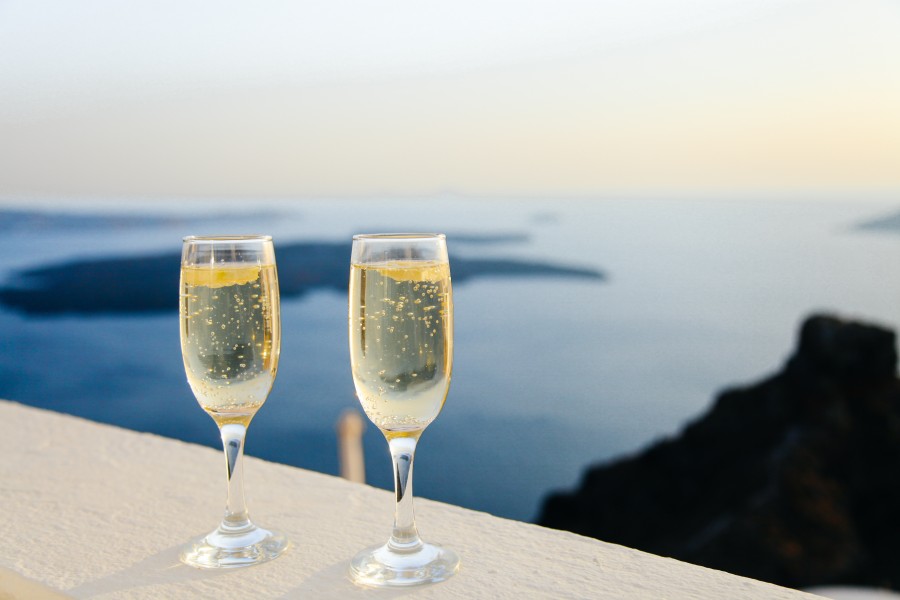 champagne, copas, copa, dos, burbujas, bebida, alcoholica, cristal, viaje, vacaciones, paisaje, mar, costa, brindis, amor, 