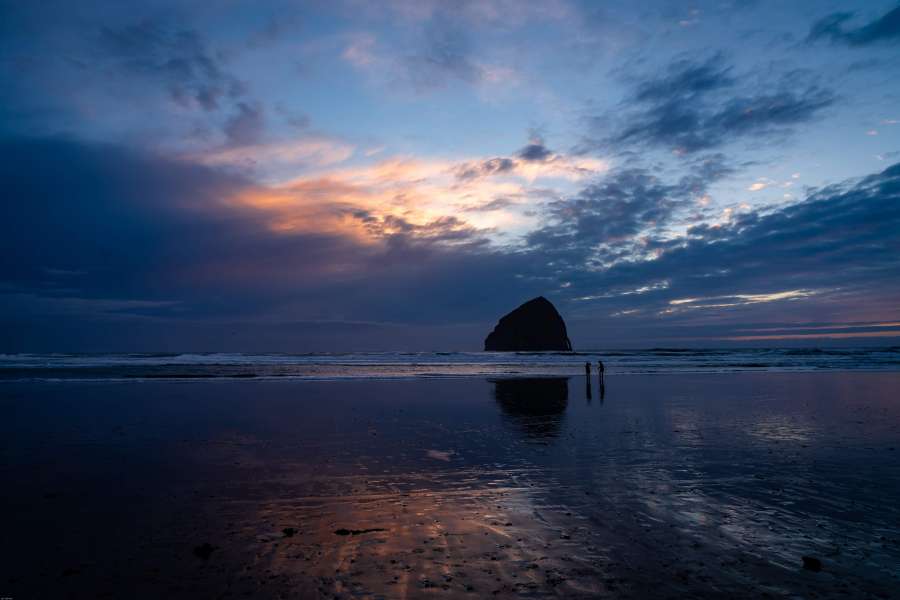 mar, playa, paisaje, amanecer, naturaleza, cielo, puesta de sol, sol, verano, hermosa, agua, Oceano, fondo, viajar, arena, luz del sol, vacaciones, horizonte, oscuridad, nube, soleado, costa, isla, ola, al aire libre, tropical, Mañana, sol, belleza, línea costera, amanecer, naranja, marina, paraíso, noche, reflexión, dorado, ver, ligero, escénico, exótico, natural, azul, color, brillante, lago, horizonte, crepúsculo, trópico, primavera