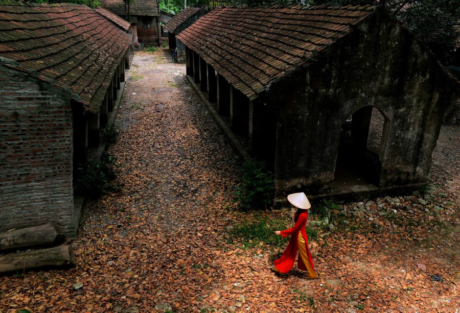 japon, urbano, tipico, rural, una persona, gente, mujer, vestimenta, oriental, oriente, techo, 