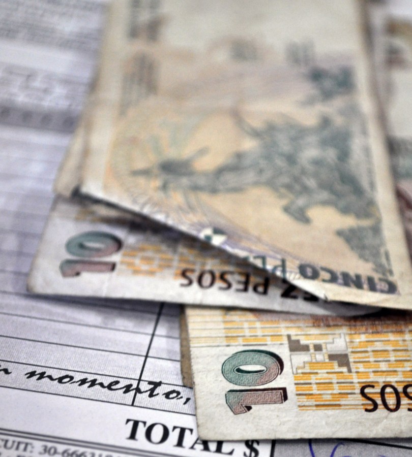 Dinero, Argentina, Propina, Factura, Billetes, Billete, Diez, Cinco, Pesos, Total