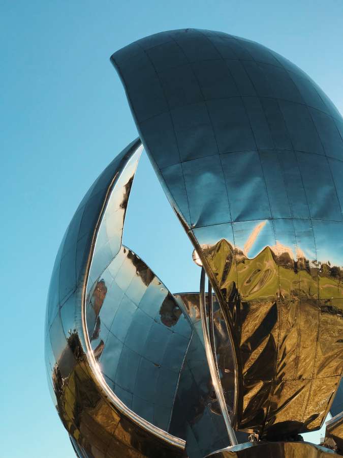 Monumento, urbano, parque, turismo, arquitectura, ciudad, Buenos Aires, flor, Turismo, Argentina, viajar, Sudamerica, fondo, hermoso, paisaje urbano, antecedentes históricos, floralis generica, al aire libre, al aire libre, estilo de vida, recoleta, hitos, icono, escena urbana, metal, Flor de acero, cuadrado, Melatica, Puntos turísticos, punto de referencia, Fotografía urbana, Cultura argentina
