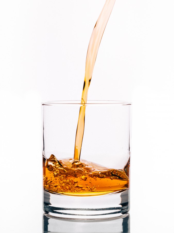 fondo blanco, bebida, alcohol, Whisky, vaso, chorro, 