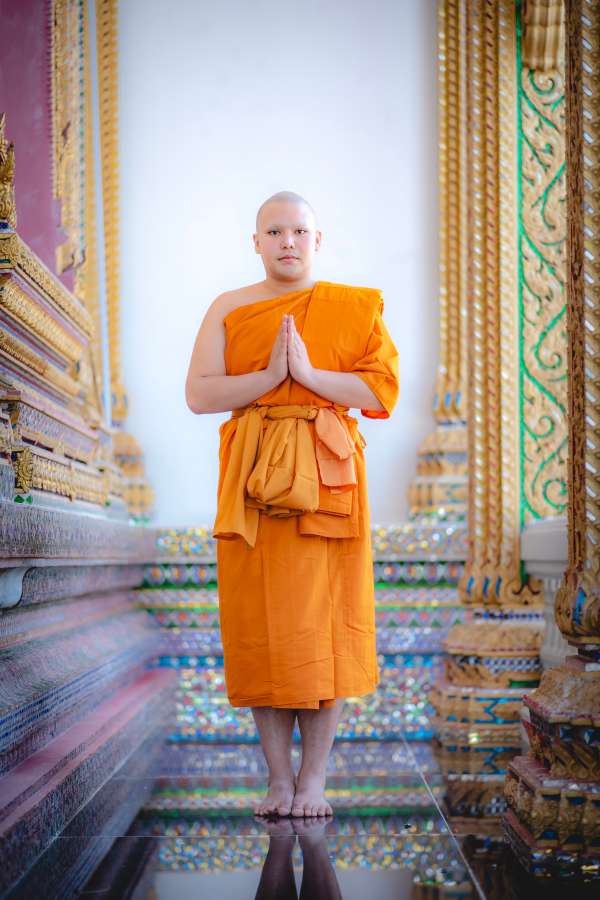 monje, budismo, asia, antiguo, antiguo, religión, templo, budista, cultura, tradicional, arquitectura, viajes, turismo, unión, angkor, camboya, gente, contemplación, persona, siam, sereno, ruina, civilización, etnia, rezando, dos, khmer, camboyano, cosechar, novato, famoso, lugar, espiritualidad, asiático, indígena, escena, wat, tranquilo, sacerdote, naturaleza, gompa, arte, rueda, india, colorido, tíbet, thiksey, ladakh, dios, indio, paisaje, rendir culto, Tiksey, ventana, azul, Himalaya, oración, monasterio, nube, hermosa, montaña, ver, Leh, edificio, superposición, aéreo, Cachemira, blanco, Buda, Estupa, Valle, Jammu, mirador, cielo, punto de referencia, palacio, tibetano