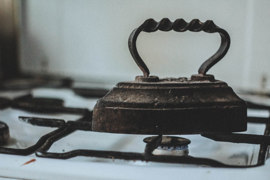 cocina, plancha, antigua, antiguo, vintage, hiero, calentar, caliente, planchar, planchado, energia, gas, hornalla, 