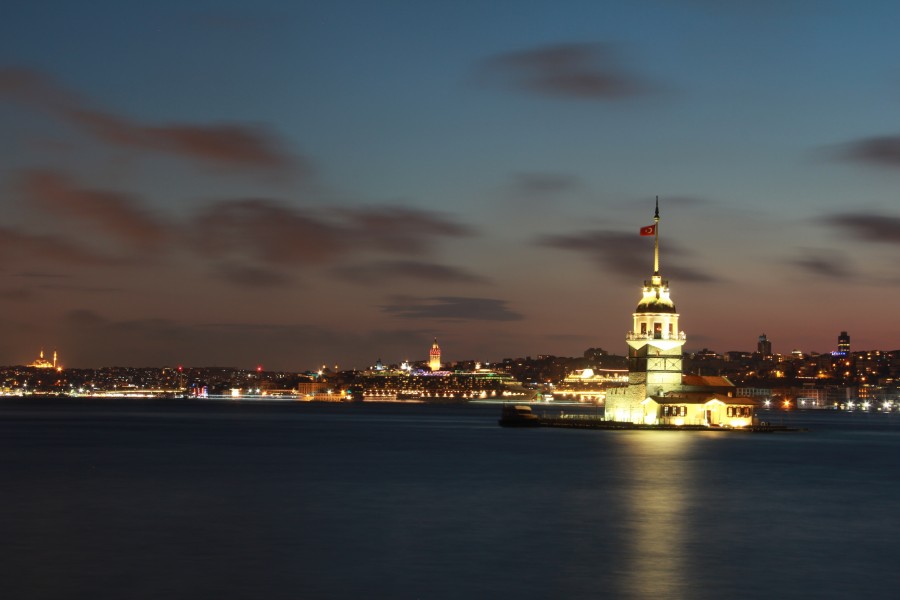 Estambul, Turquia, distrito, famoso, Sultanahmet, torre, viaje, vista, turco, Topkapi, noche, horizonte, minarete, tradicional, Asia, otomana, turista, arquitectura, panorama, puesta del sol, turismo, paisaje urbano, mezquita, urbano, centro, ciudad, azul, europa, paisaje
