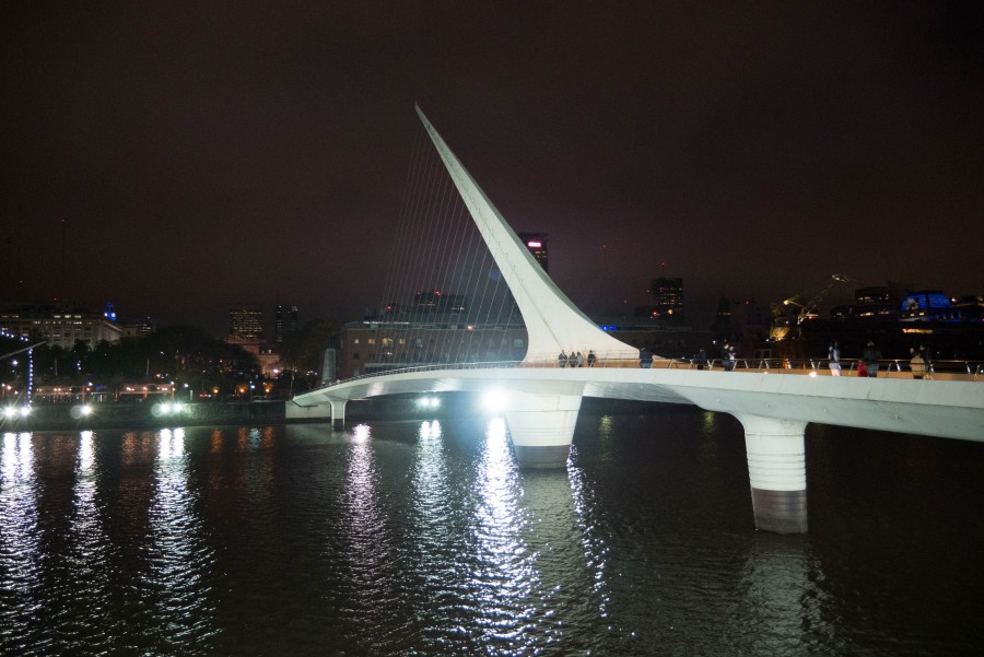 puerto madero, puente de la mujer, buenos aires, argentina, noche, ciudad, arquitectura, 