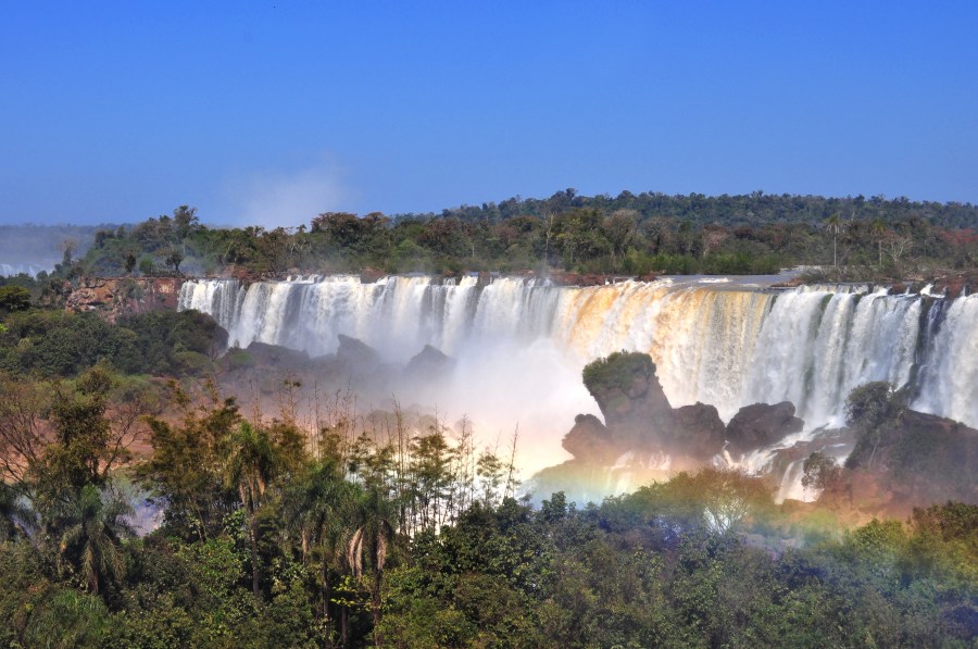 Argentina, Misiones, Cataratas, Iguazu, Parque Nacional, Cataratas del Iguazu, Brasil, Cascada, Caida, Agua, Selva, Maravilla, Mundo, Lugar turistico, Turismo, Arcoiris, 
