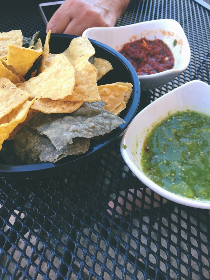 comida mexicana, comidas, mexico, nachos, guacamole, salsa picante, pico de gallo