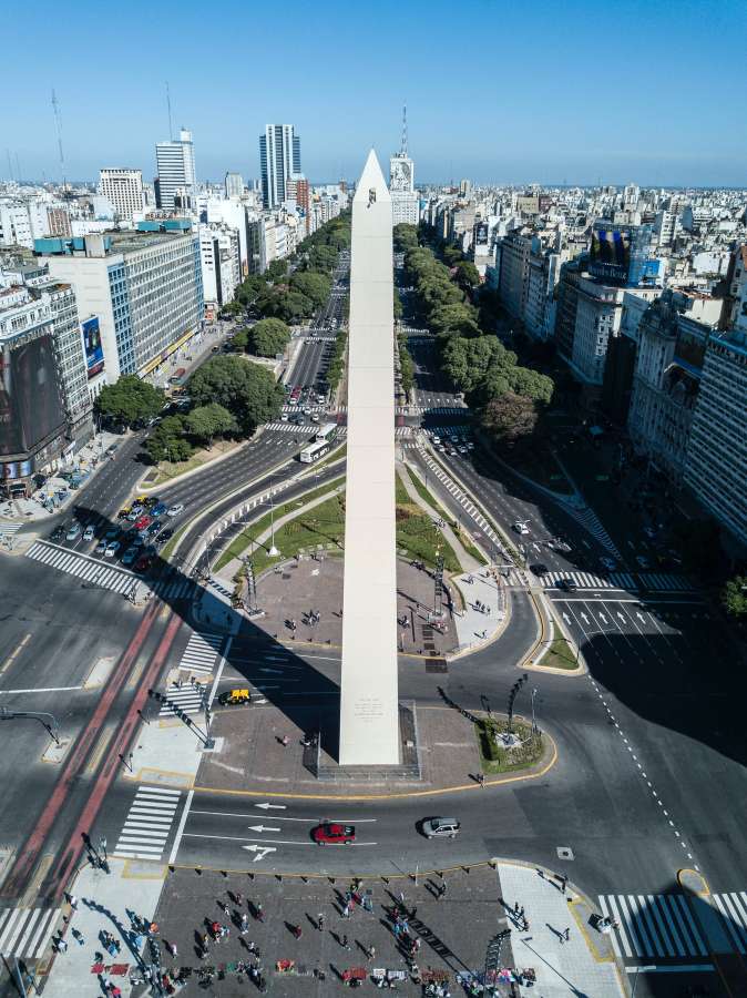 urbano, Paisaje urbano, sur, America, Argentina, azul, viajar, obelisco, cielo, arquitectura, punto de referencia, capital, edificio, turismo, destino, ciudad, latín, Buenos Aires, tráfico, bandera, julio, estatua, historia, Turístico, torre latern, hormigón, obelisco, escultura, monumento, moderno, calle, obelisco, nacional, histórico, centro, nueve, julio, arroyos, vista, avenida, de, nueve, principal, centro de la ciudad, rascacielos, 9, construcción, centro de la ciudad, Buenos
