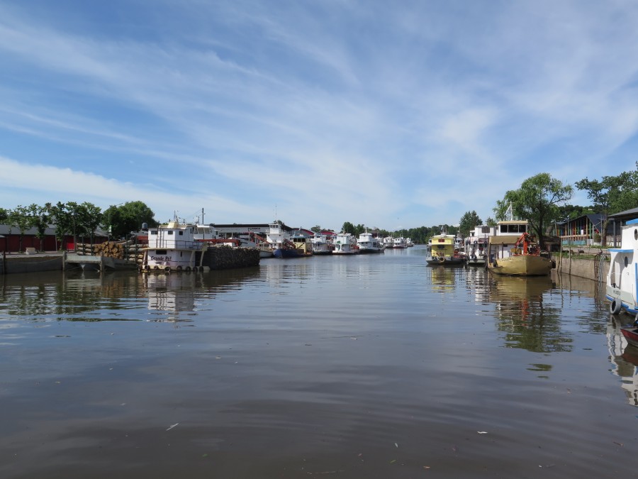 puerto de frutos, tigre, buenos aires, argentina, dia, paisaje, verano, lancha, barco, barcos, 