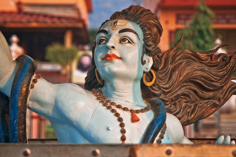 Rishikesh, India, viajes, hindu, santo, hinduismo, yoga, el templo, dios, shiva, retrato, escultura, estatua, al aire libre,