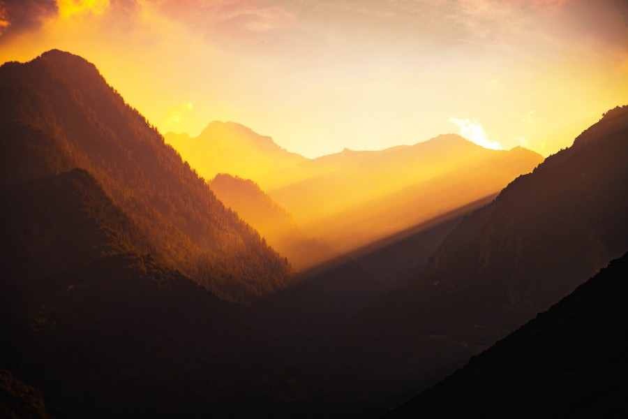 splitshire, paisaje, montaña, atardecer, ocaso, puesta de sol, amarillo, 