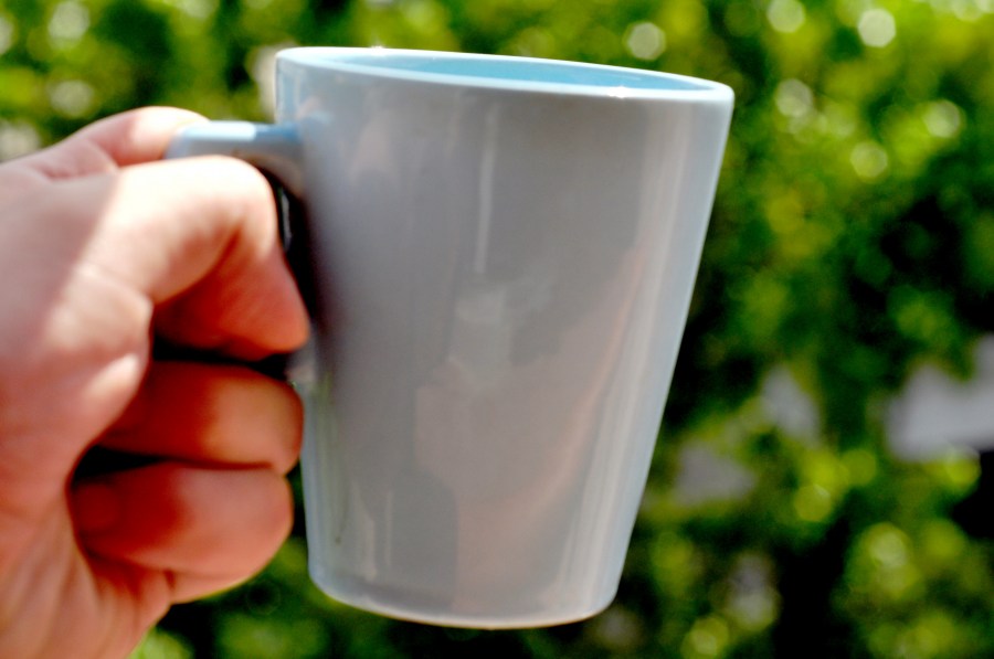 manos, taza, sostener, azul, celeste, desayuno, tazon, objeto, uno delicado, ceramica, aire libre, exterior, life style, sosteniendo, bebida, 
