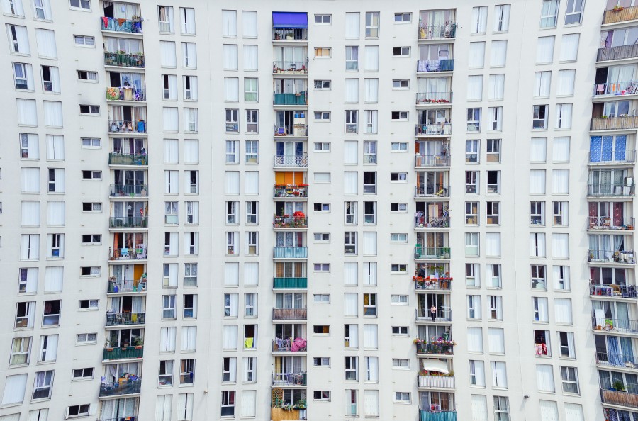 Balcon, fotografía comercial, Ed Gregory, gratuito, Fotos libres, de dominio publico, de Imagenes, Fotos, Fotografias, Imagenes, Stokpic, blanco, extracto, apartamentos, arquitectura, edificio, ciudad, distorsionada, hogar, casa,